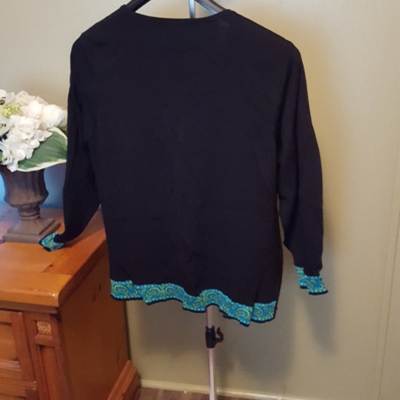 [3/$30] Woman's open front cardigan sweater - Picture 4 of 6